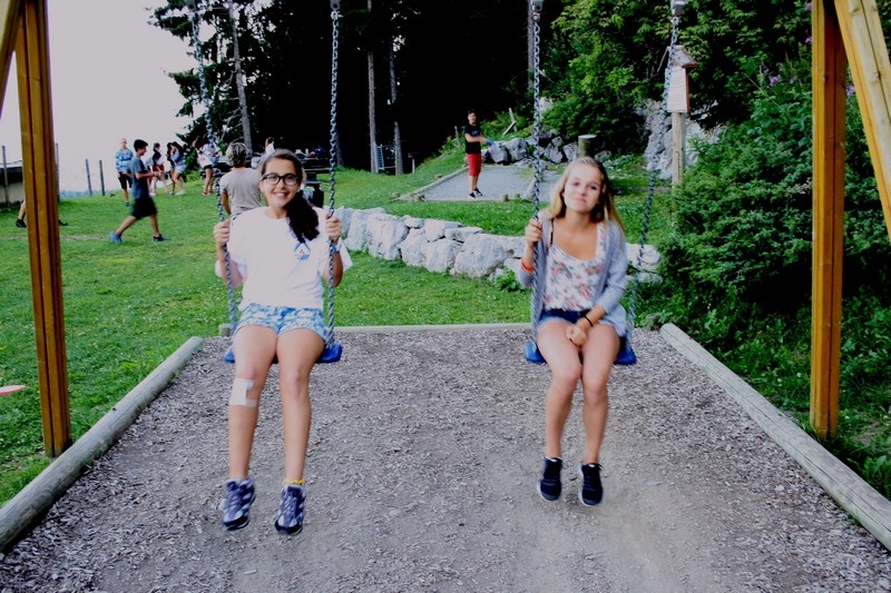 Village Camps International Summer Camp Leysin, Switzerland 2026-08-15 https://www.villagecamps.com/journals_admin/images/710-14-campfire (4).jpg
